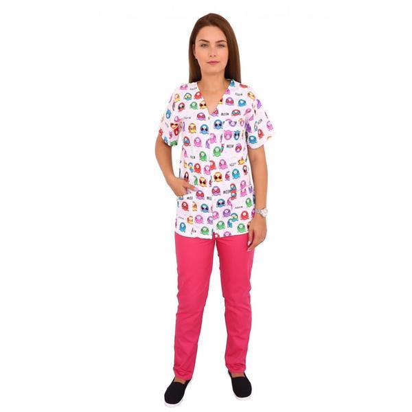 Costum medical imprimat Kitty, femei, cu anchior in forma V si pantaloni ciclam, L INTL