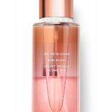 spray-de-corp-velvet-petals-sunkissed-victoria-s-secret-250-ml-2.jpg