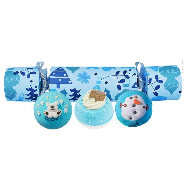 Set cadou All I want for Christmas is Blue Cracker, Bomb Cosmetic 3 x 160 g