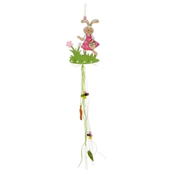 Decoratiune suspendabila tip pandantiv din lemn, iepuras cu oua de Paste, iarba, flori de primavara si margele agatate, lungime 60 cm
