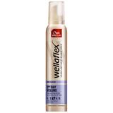 spuma-pentru-volum-cu-fixare-puternica-wella-wellaflex-mousse-2-day-volume-strong-hold-200-ml-1717744954170-1.jpg