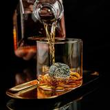 set-pahare-whisky-cu-pietre-the-connoisseur-s-set-twist-glass-edition-2.jpg