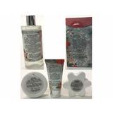 set-cadou-cosmetice-craciun-gel-dus-300ml-saruri-de-baie-200g-crema-corp-50ml-crema-picioare-60ml-bila-baie-5.jpg