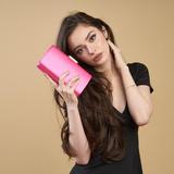 clutch-maddy-rigid-roz-fuxia-cu-lant-auriu-3.jpg