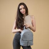 rucsac-ivona-bleu-model-sporty-cu-ciucuri-4.jpg