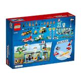 lego-juniors-aeroportul-orasului-10764-3.jpg