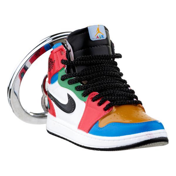 Breloc pentru chei, Nike Air Jordan, figurina 3D, 50x30 mm, fabricat din cauciuc si pvc, realizat si pictat manual, Multicolor