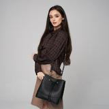 geanta-neagra-tip-sac-cu-cusatura-diana-co-firenze-5.jpg