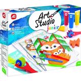 Atelierul de pictura. Art Studio Junior