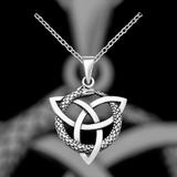 pandantiv-pentru-barbati-din-argint-model-silver-celtic-trinity-ouroboros-2.jpg