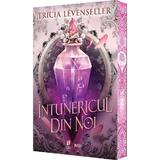 Intunericul din noi - Tricia Levenseller, editura Storia Books