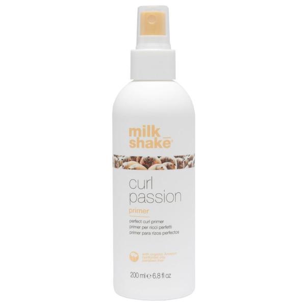 Spray pentru Parul Ondulat si Cret - Milk Shake Curl Passion Primer, 200 ml