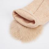 manusi-camel-tricot-fin-cu-pompon-aplicat-3.jpg