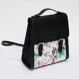 rucsac-cu-catarame-si-flori-negre-3.jpg